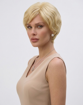 Парик из натуральных волос, модель; Kim с моно вставкой, ручной работы.